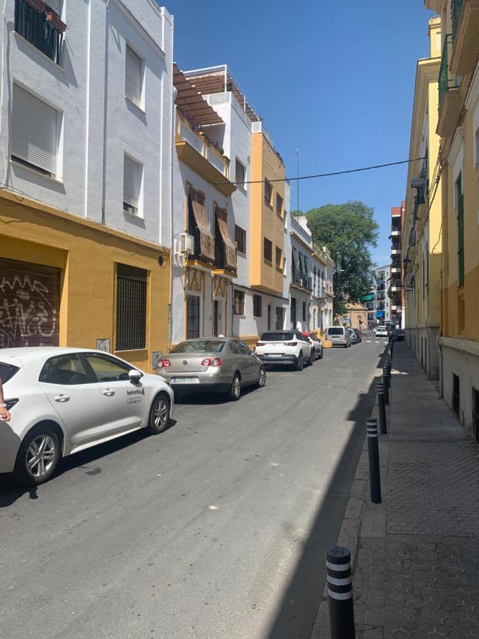 La Casita De La Puerta De Carmona Apartment เซบีญา ภายนอก รูปภาพ